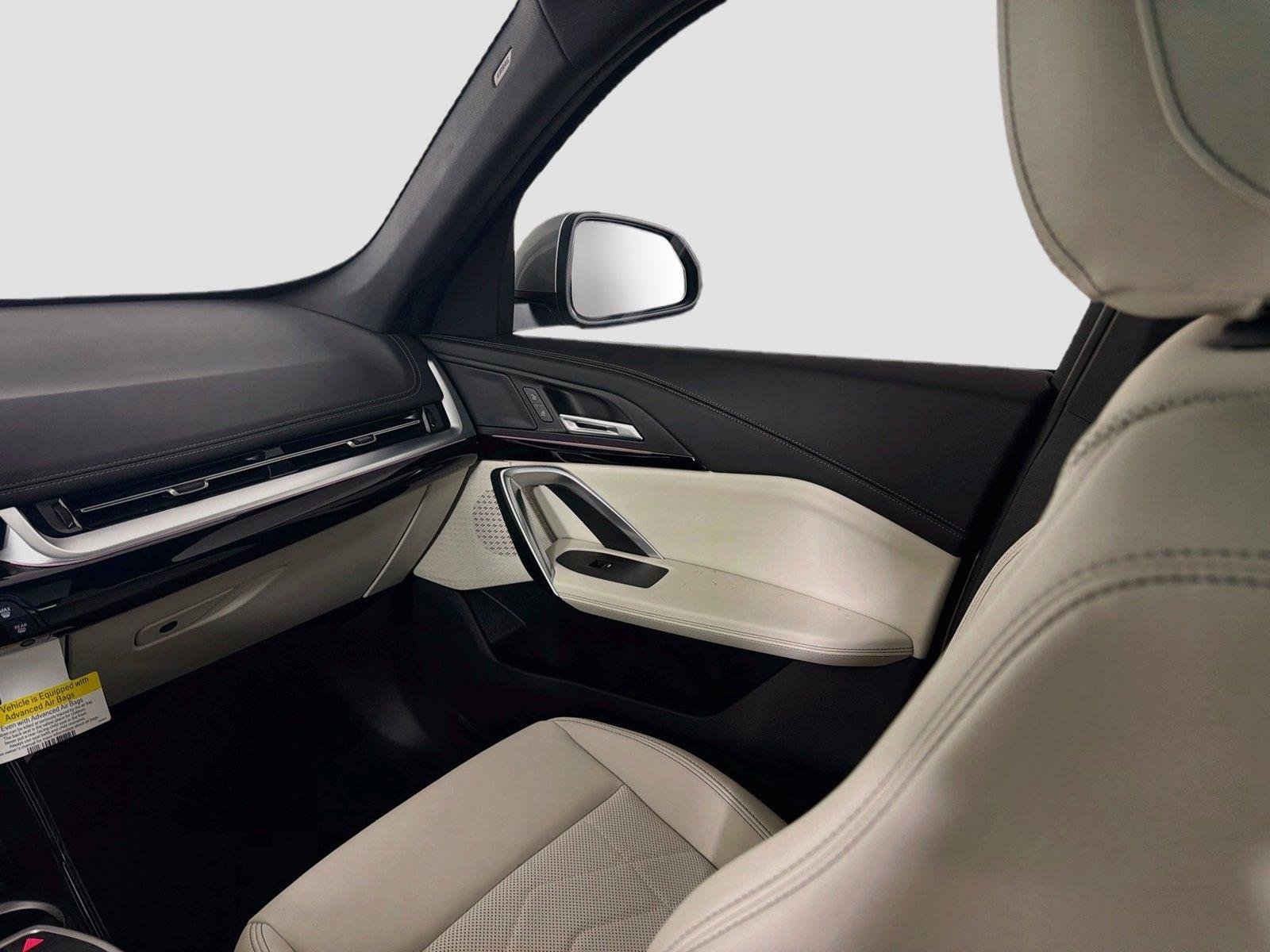 New 2027 Space Silver Metallic BMW xDrive28i image 23