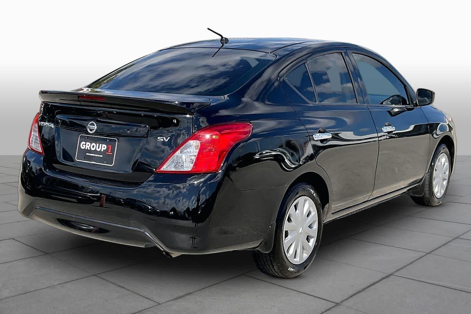 Used 2018 Super Black Nissan SV image 13
