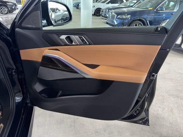 Certified Used 2025 Carbon Black Metallic BMW xDrive40i image 9