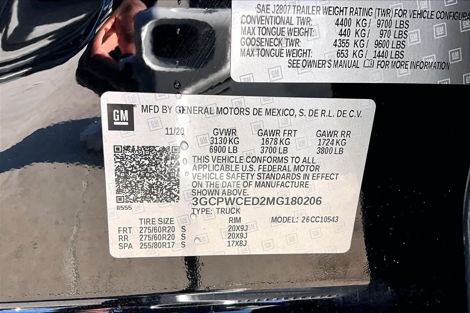 Used 2021 Black Chevrolet LT image 37