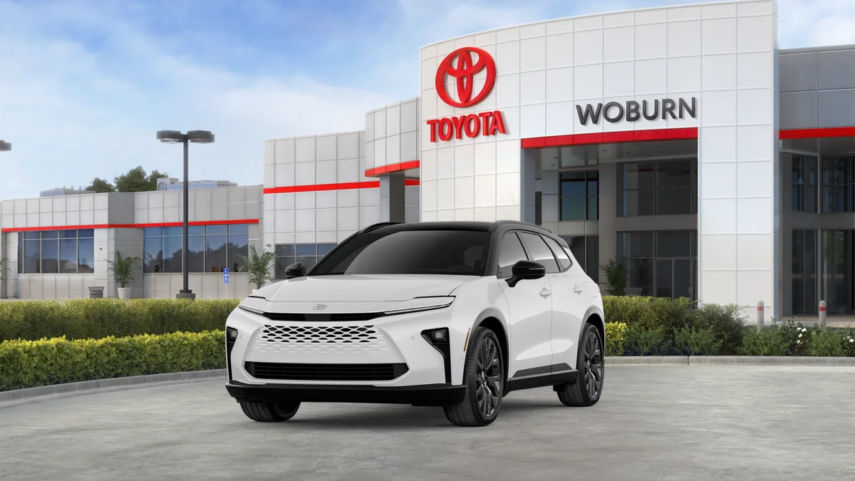 New 2026 Oxygen White with Black roof Toyota Limited image 2