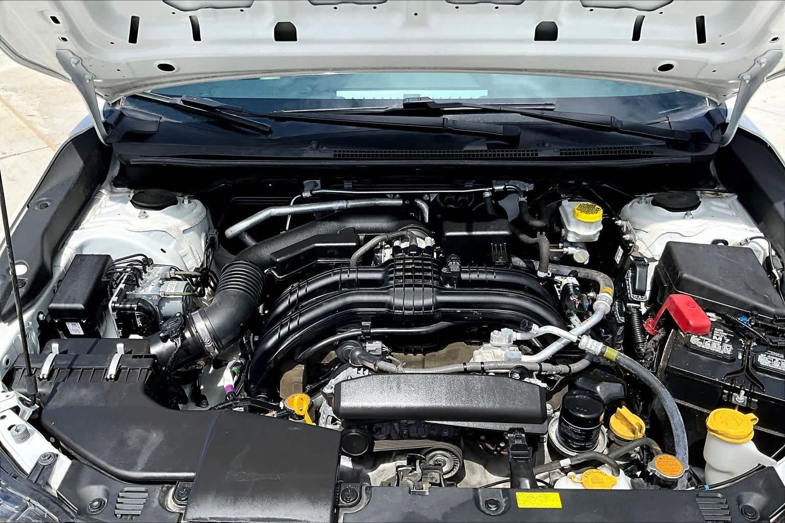 Used 2022 Crystal White Pearl Subaru  image 30