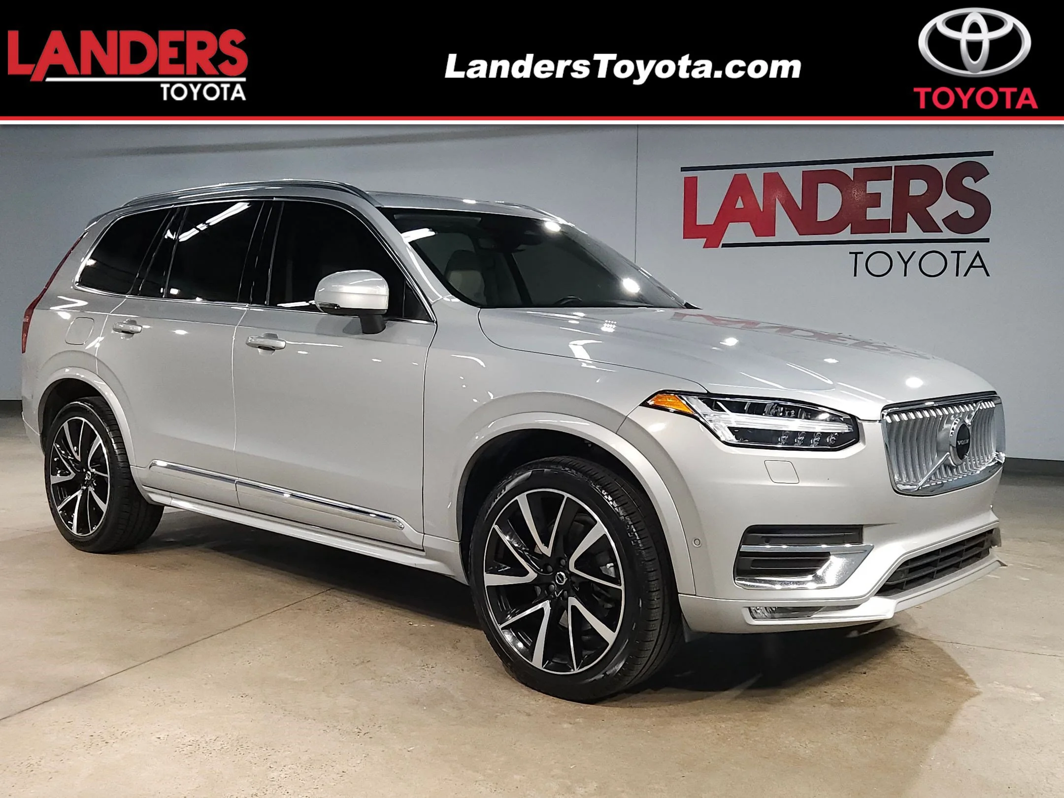 2023 Volvo XC90 B6 Plus 7-Seater 4WD's photo