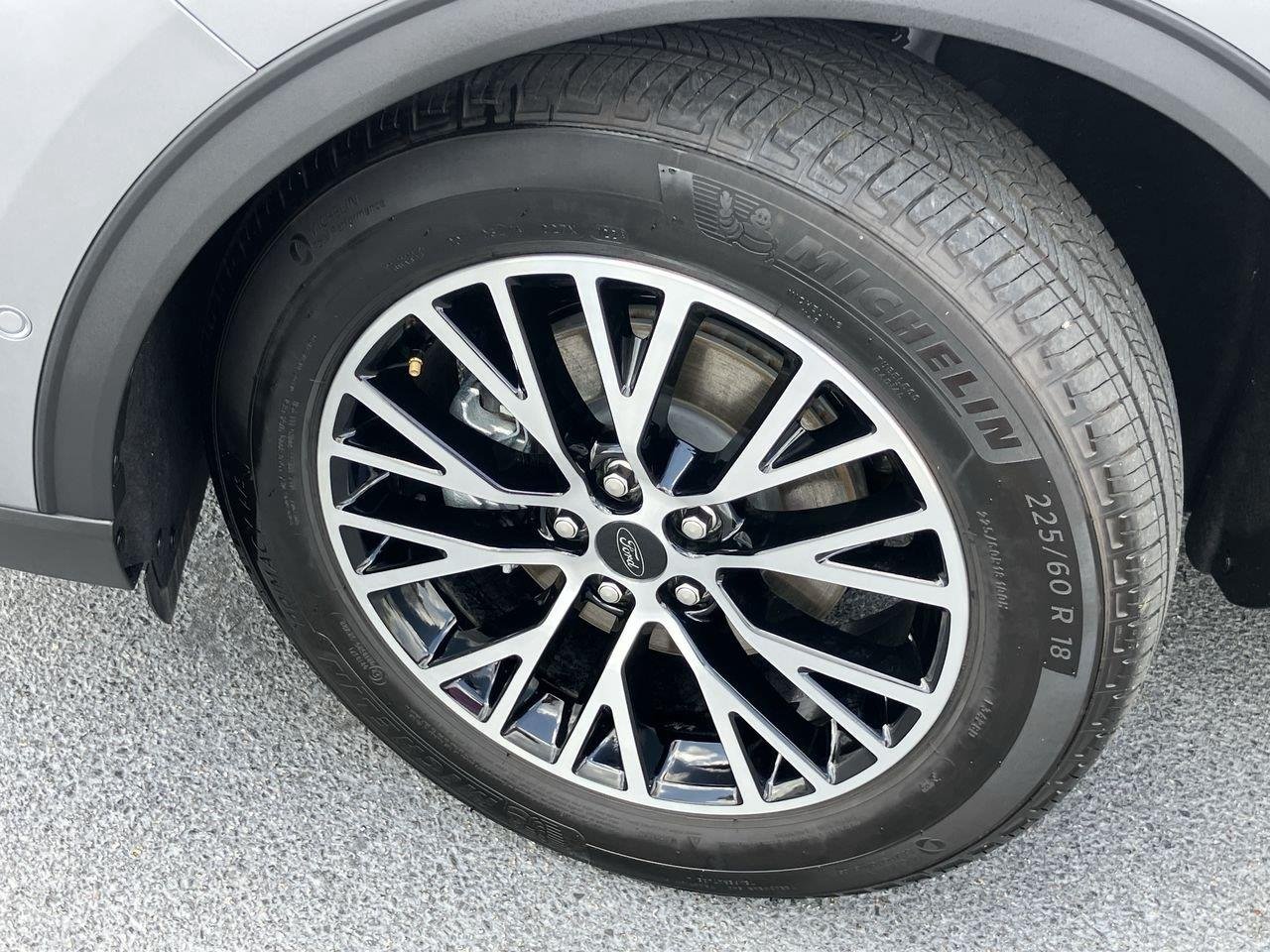 Used 2024 Silver (Iconic Silver) Ford PHEV image 9