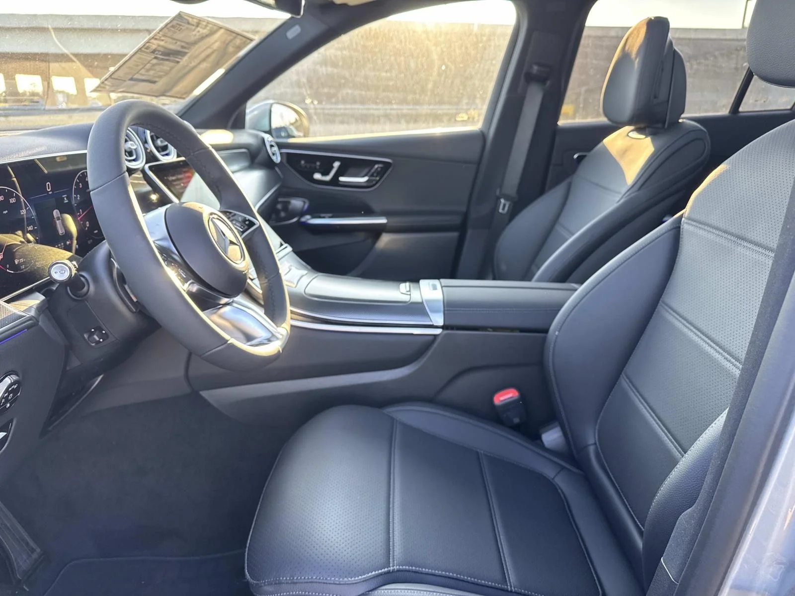New 2026 Silver Mercedes-Benz GLC 300 image 8
