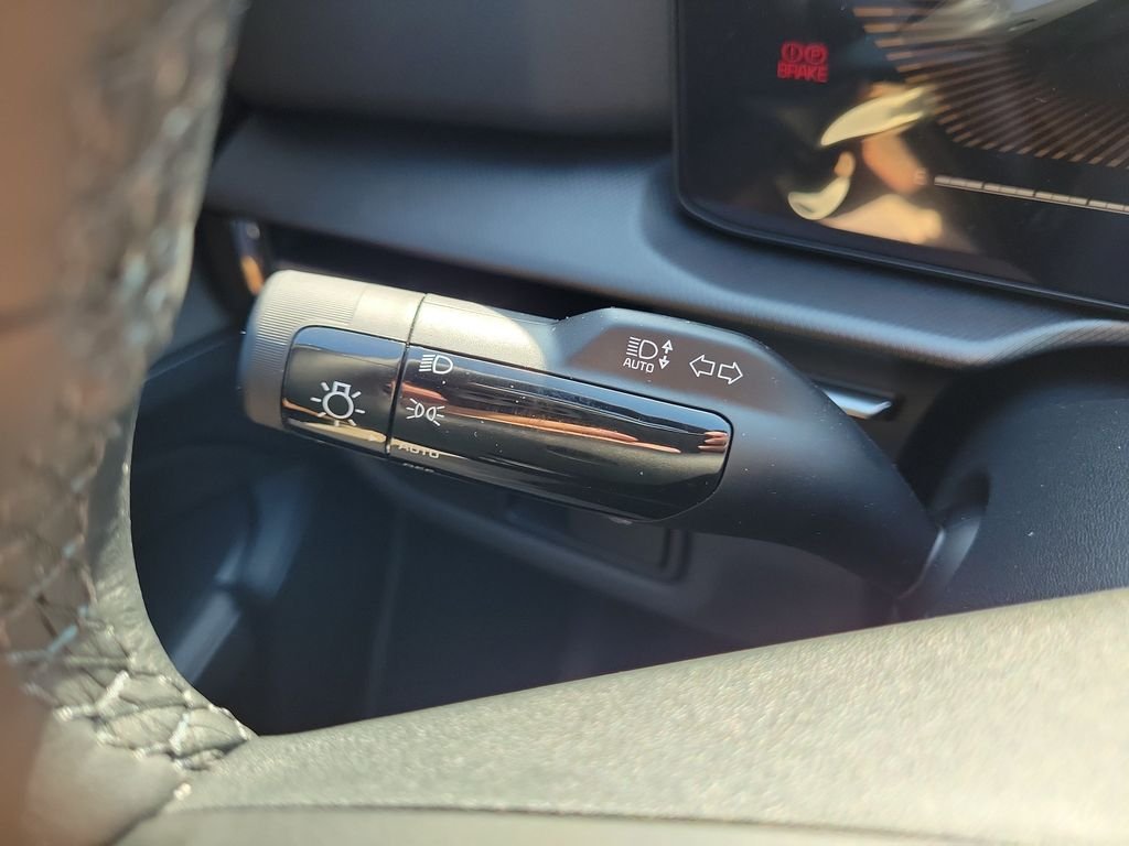 New 2026 White Kia LX image 27