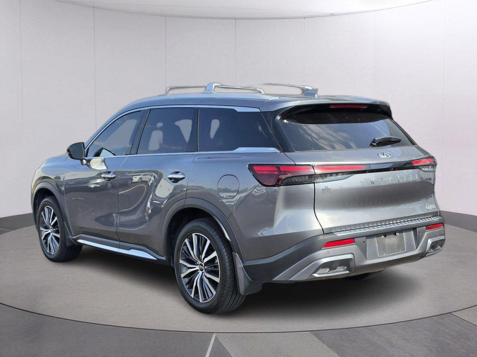 Used 2023 Graphite Shadow INFINITI SENSORY image 3