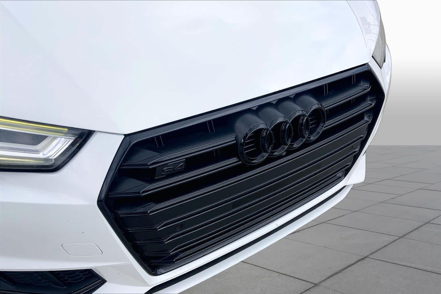 Used 2018 Ibis White Audi Prestige image 29