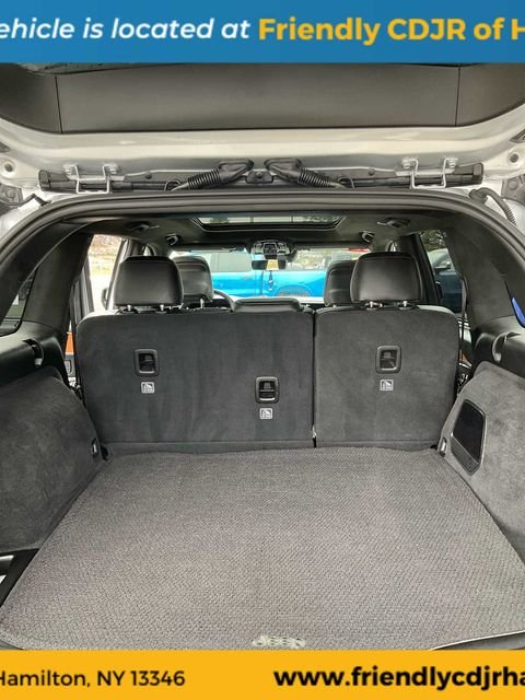 Used 2024 Silver Jeep Summit Reserve image 58