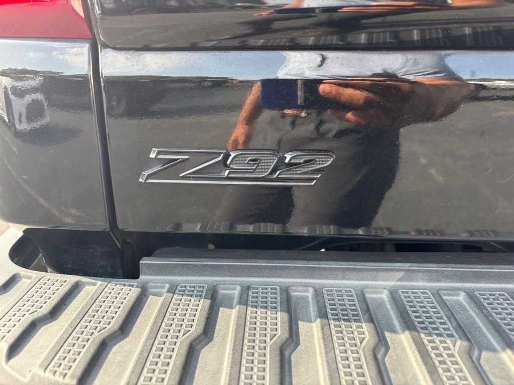 Used 2022 Black Chevrolet RST image 5