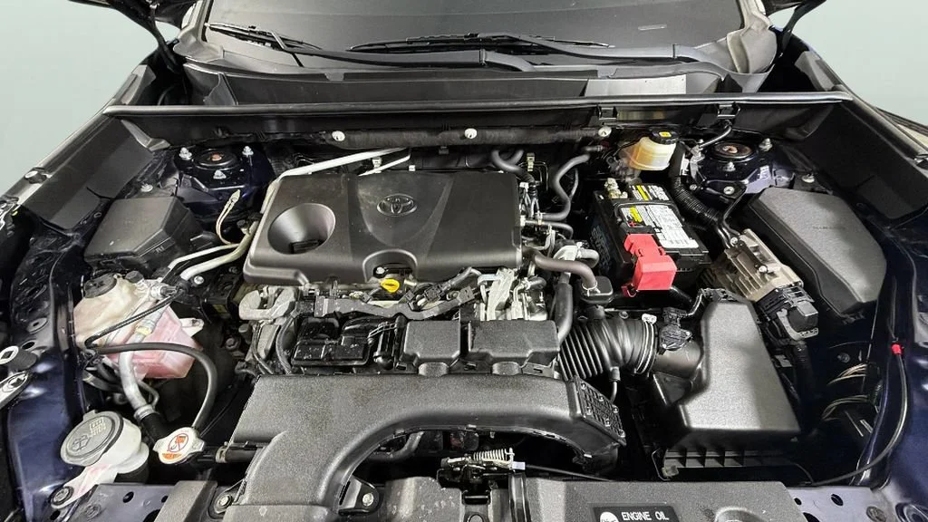 Used 2019 Blue Toyota XLE image 35