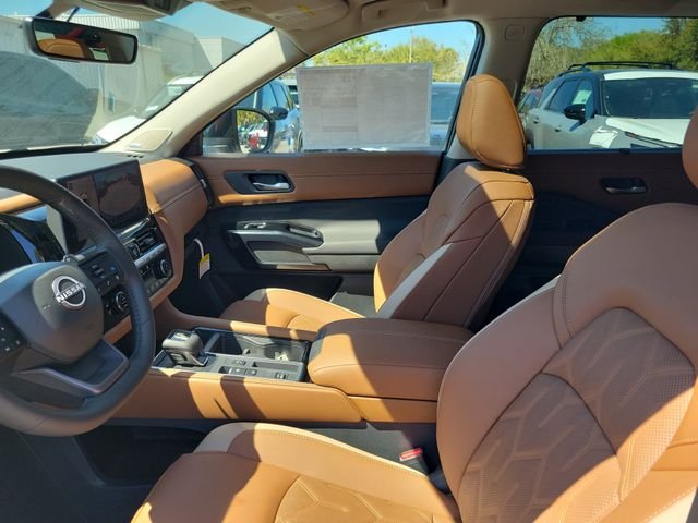 New 2026 Nissan Pathfinder Platinum