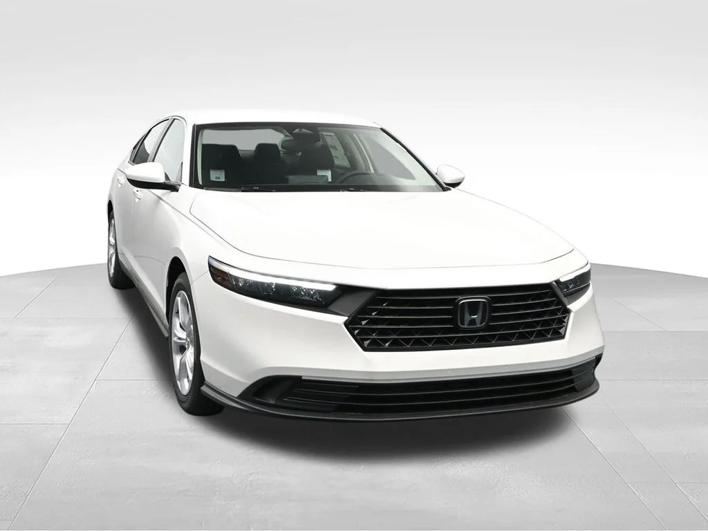 New 2026 Platinum White Pearl Honda LX image 1