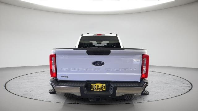 New 2026 Oxford White Ford F-250® XLT image 44