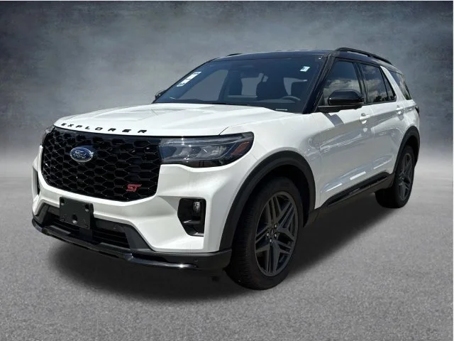 New 2026 Star White Metallic Tri-Coat Ford ST image 31