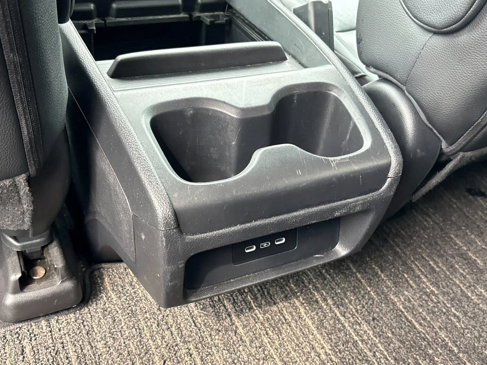 Used 2025  Honda EX-L image 32