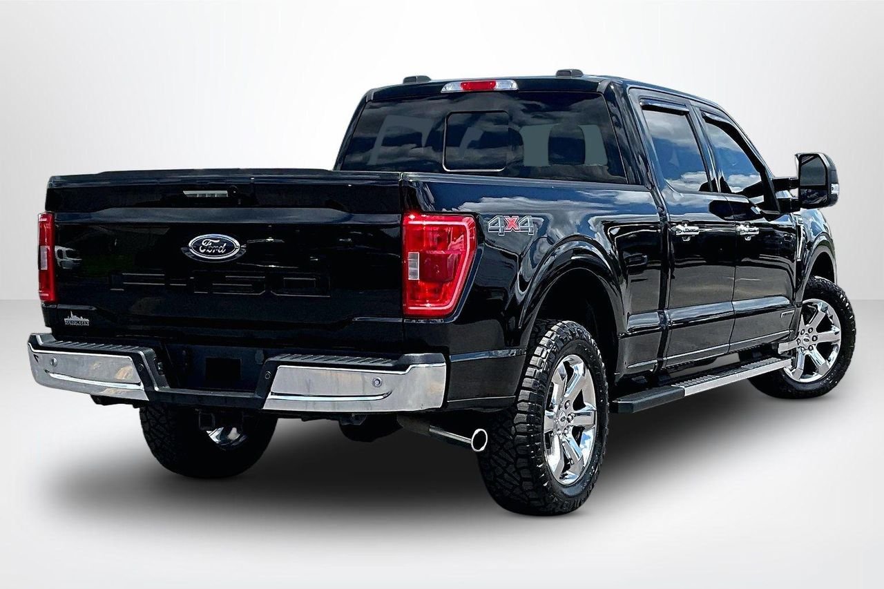 Used 2023 Agate Black Metallic Ford XLT image 6