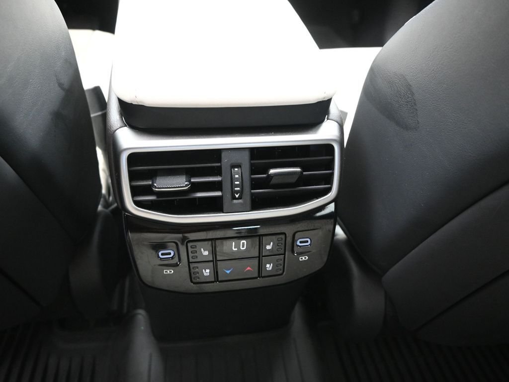 2023 Lexus RX 350 - Photo 19