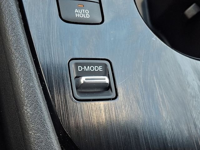 Used 2023 Black Nissan SV image 23