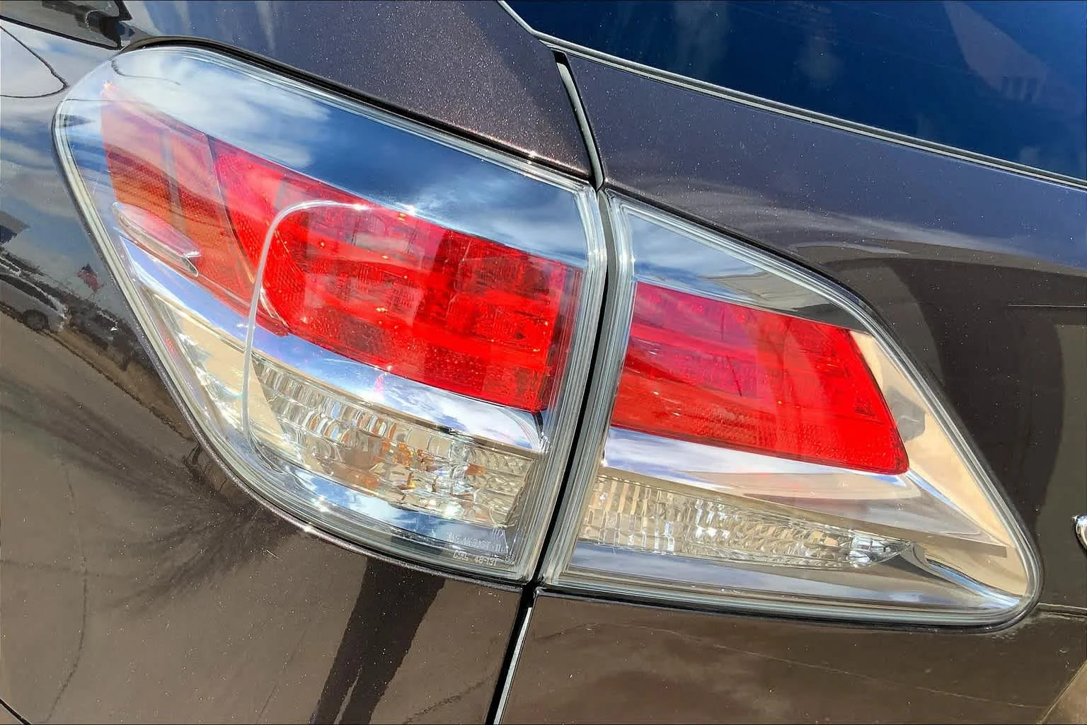 Used 2013 Fire Agate Lexus  image 28