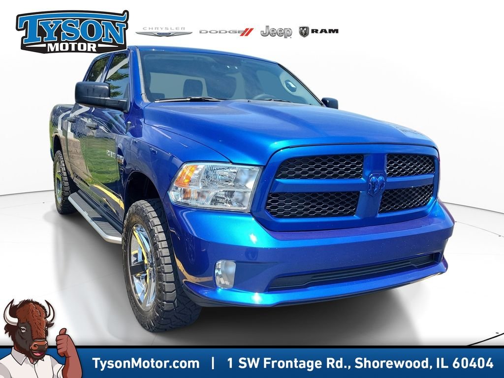 2017 RAM 1500 Express 4x4 Crew Cab 5'7's photo