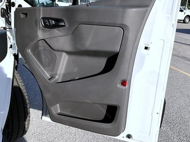New 2026 Oxford White Ford XL Cargo image 41