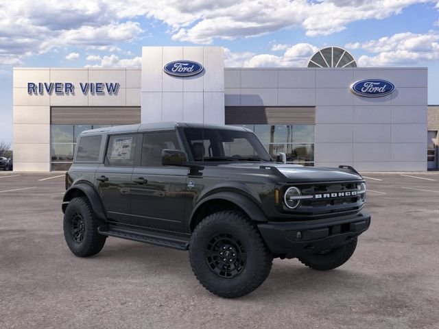 New 2026 Shadow Black Ford Outer Banks® image 7