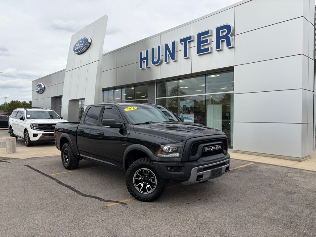 2016 RAM 1500 Rebel 4x4 Crew Cab 5'7's photo
