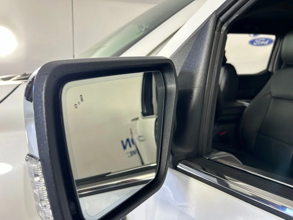 New 2026 Star White Metallic Tri-Coat Ford Lariat® image 12