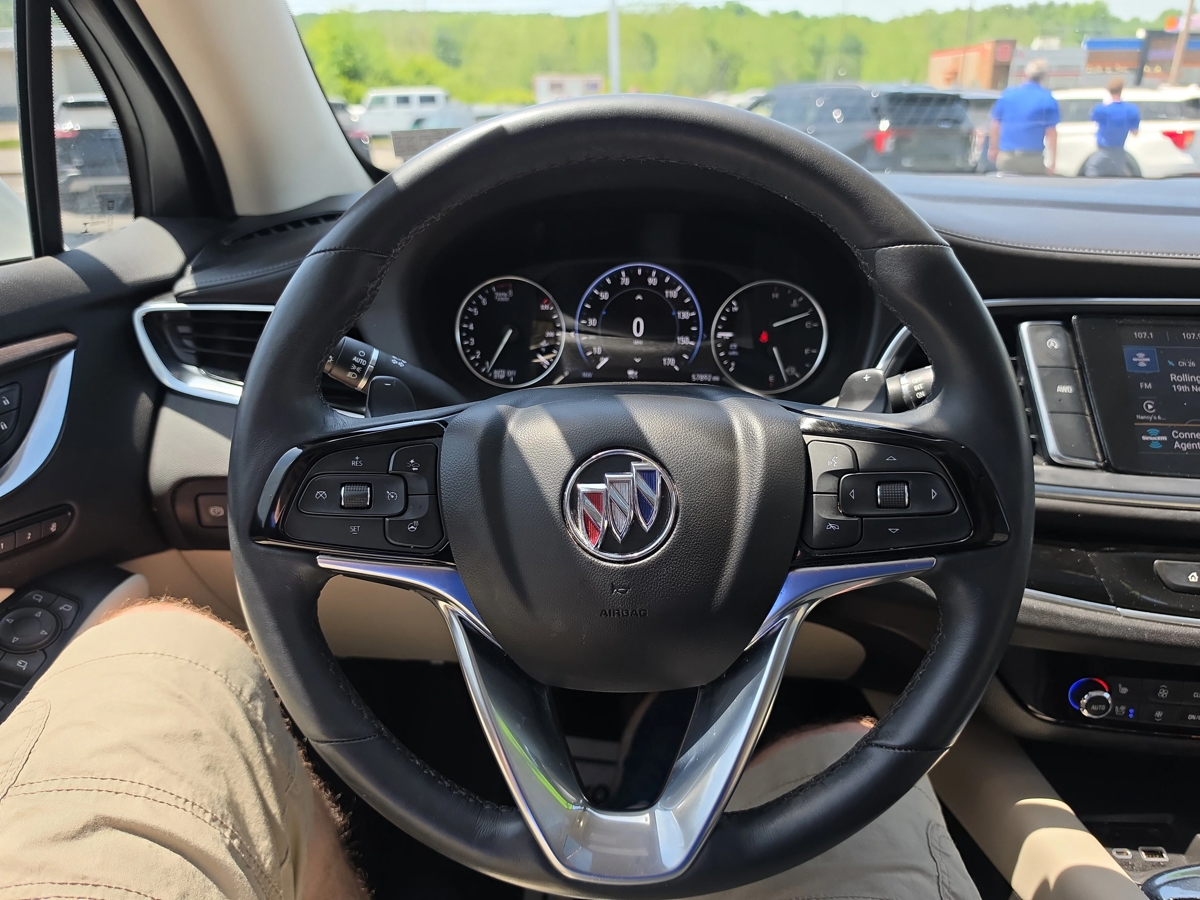 Used 2023 White Frost Tricoat Buick Avenir image 21