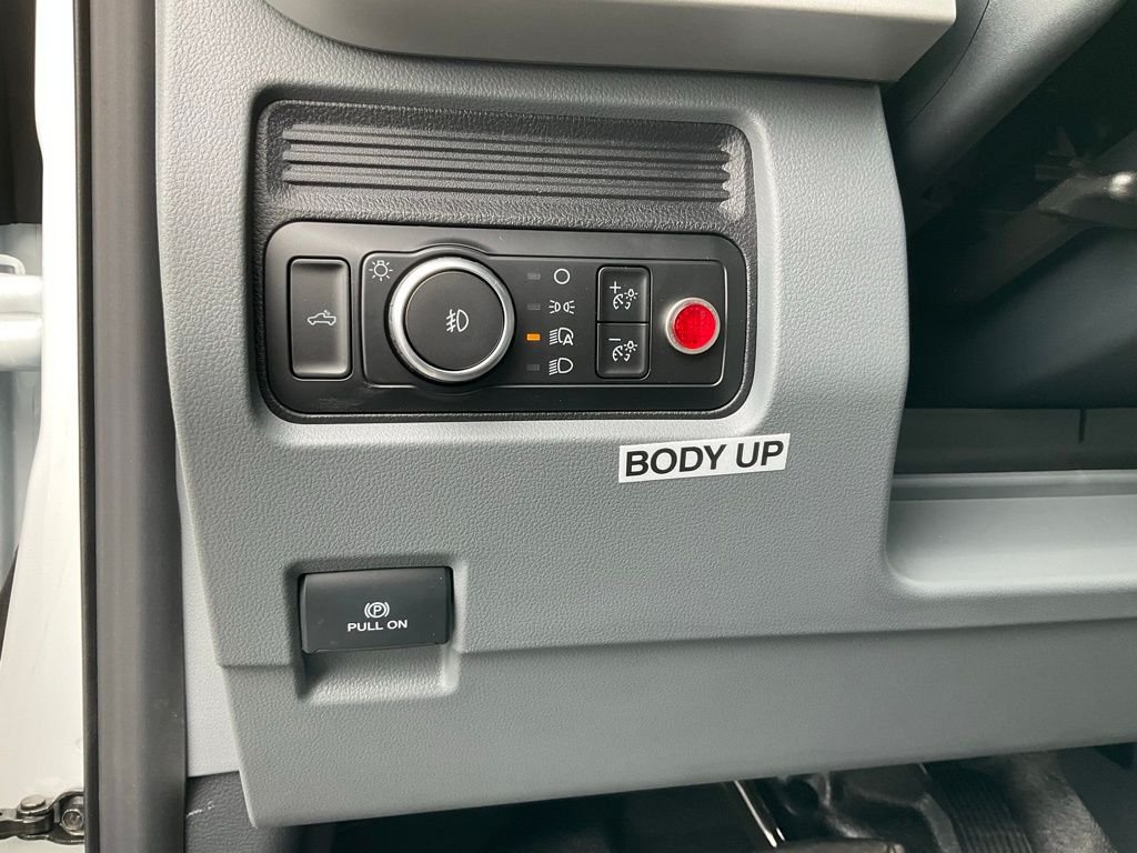 New 2026 Oxford White Ford F-450® XL image 17