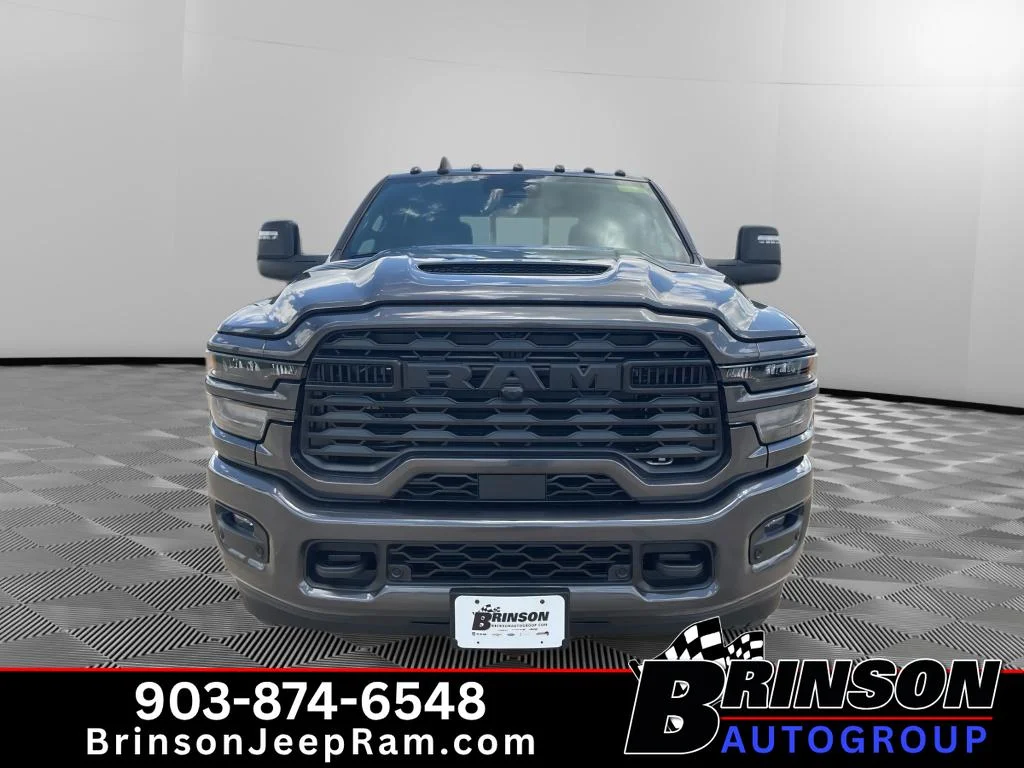 New 2026 Granite Crystal Metallic Clearcoat Ram Black Express image 2