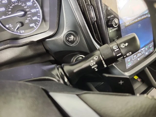Used 2025 Silver Subaru Limited image 34