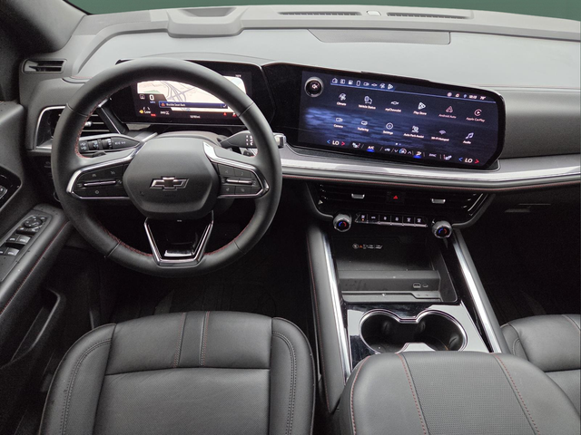 Used 2025 Gray Chevrolet RST image 8