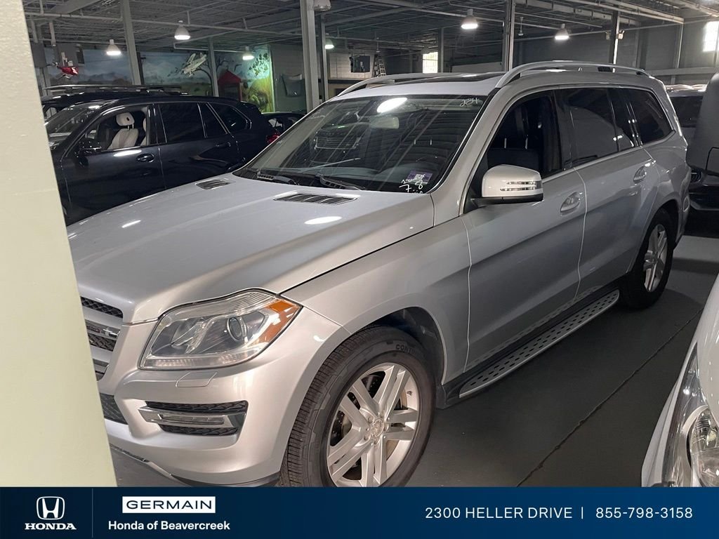 Used 2013 Silver Mercedes-Benz GL 450 image 4