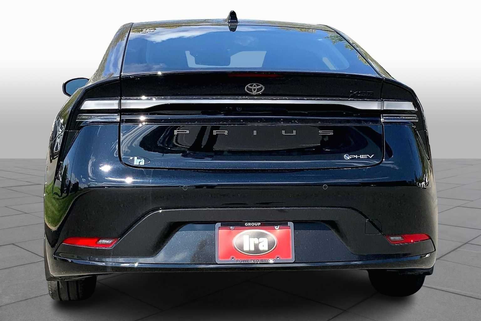 2026 Toyota Prius Plug-in Hybrid XSE Premium - Photo 4
