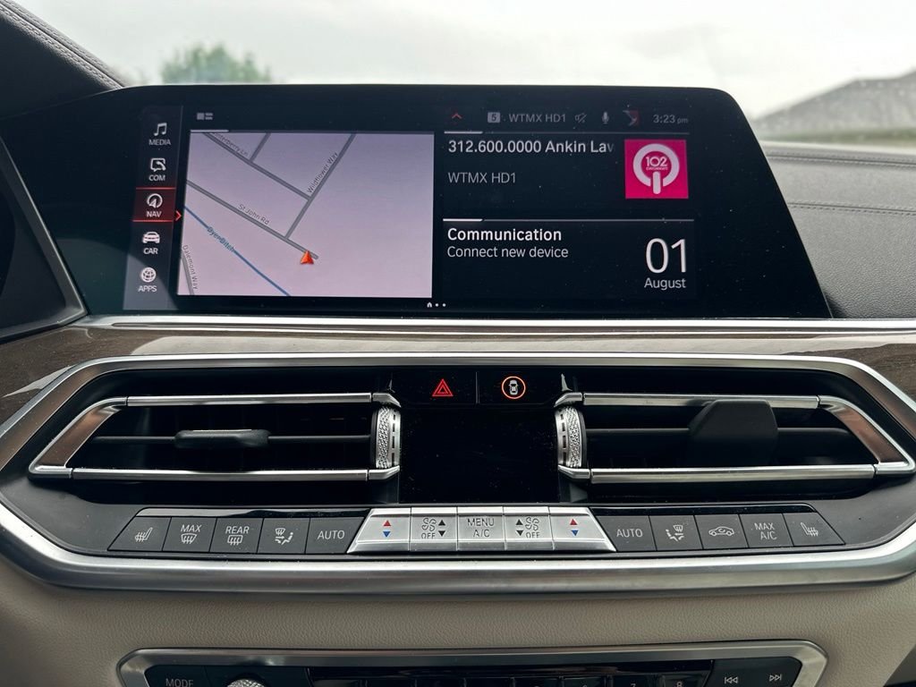 Used 2019 Mineral White Metallic BMW xDrive40i image 35