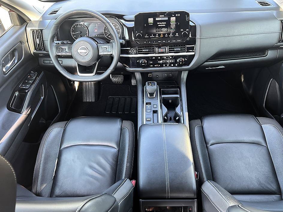 Used 2022 Scarlet Ember Tintcoat Nissan SL image 18