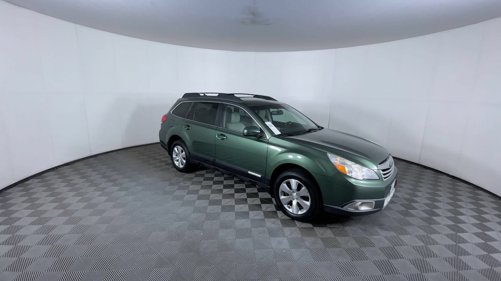 Used 2011 Subaru Outback 3.6R Limited with VIN 4S4BRDKC6B2365363 for sale in Denver, CO