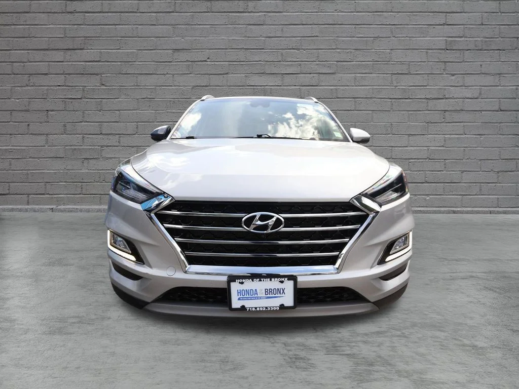 Used 2020 Silver Hyundai Limited image 5