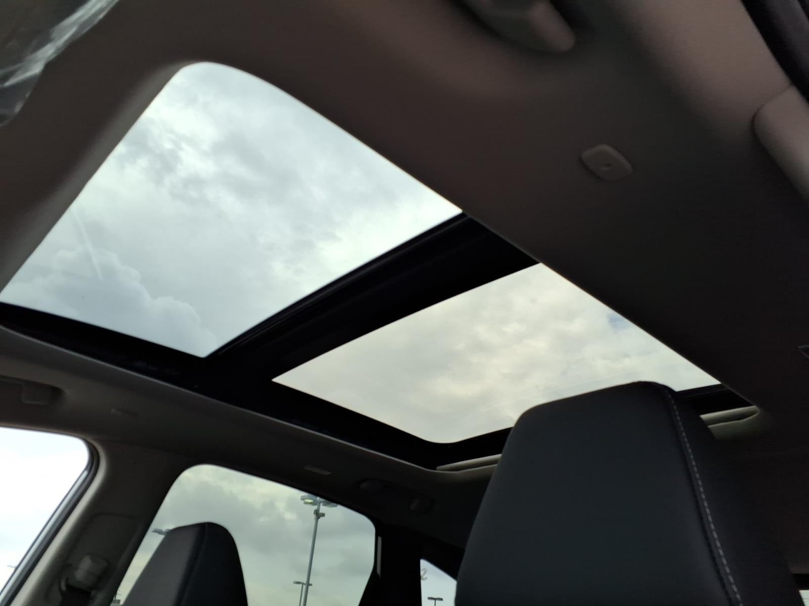 2026 Nissan Murano SL White at Robbins Nissan