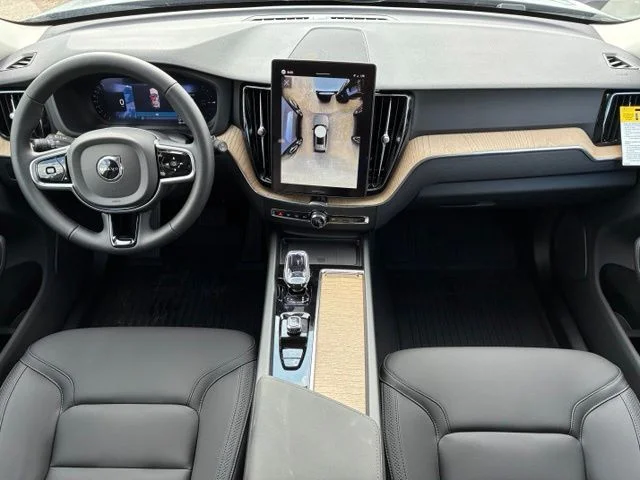 New 2026 Vapour Grey Volvo Plus image 9
