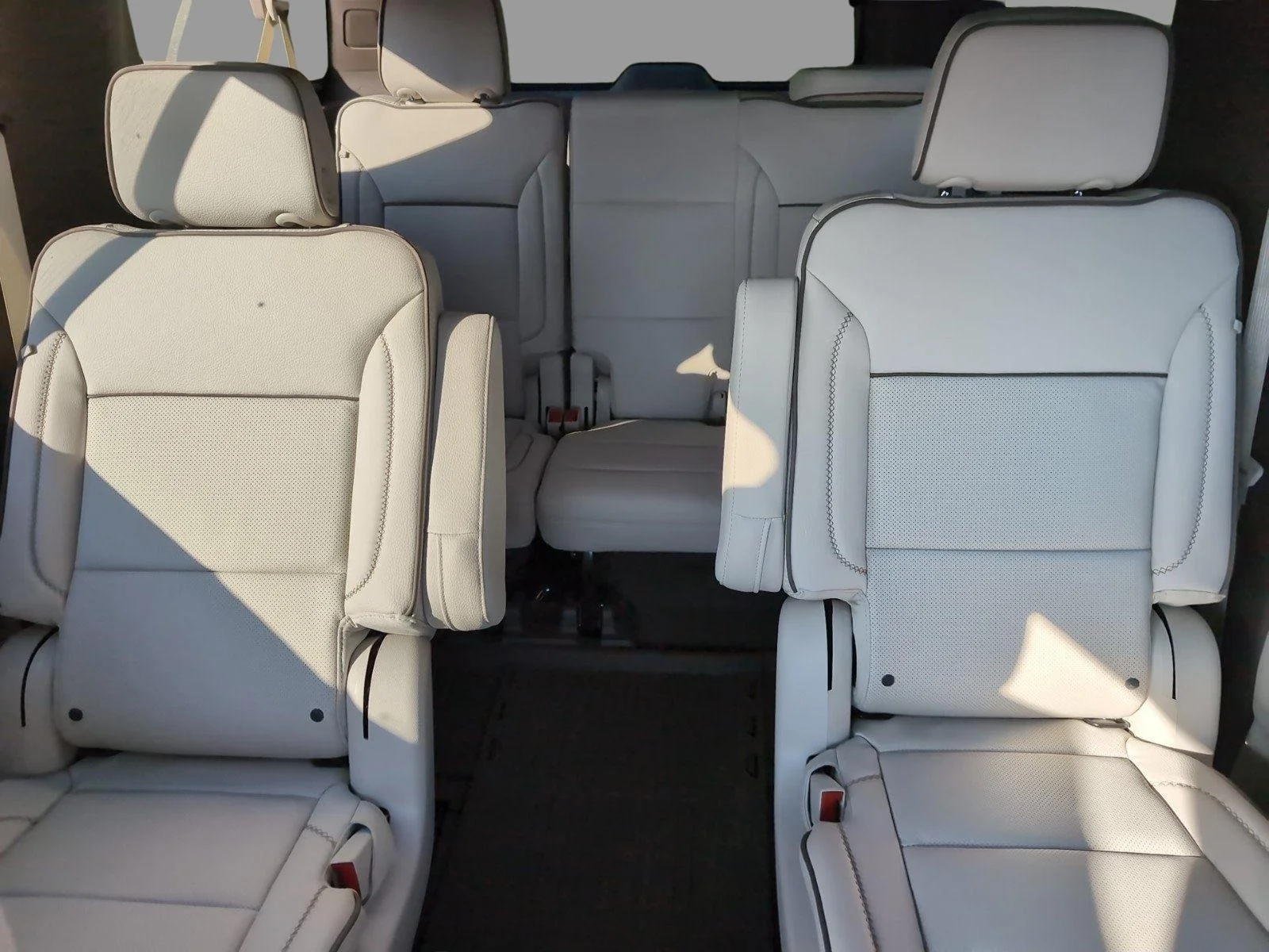 New 2026 Glacier White Tricoat GMC Denali image 29
