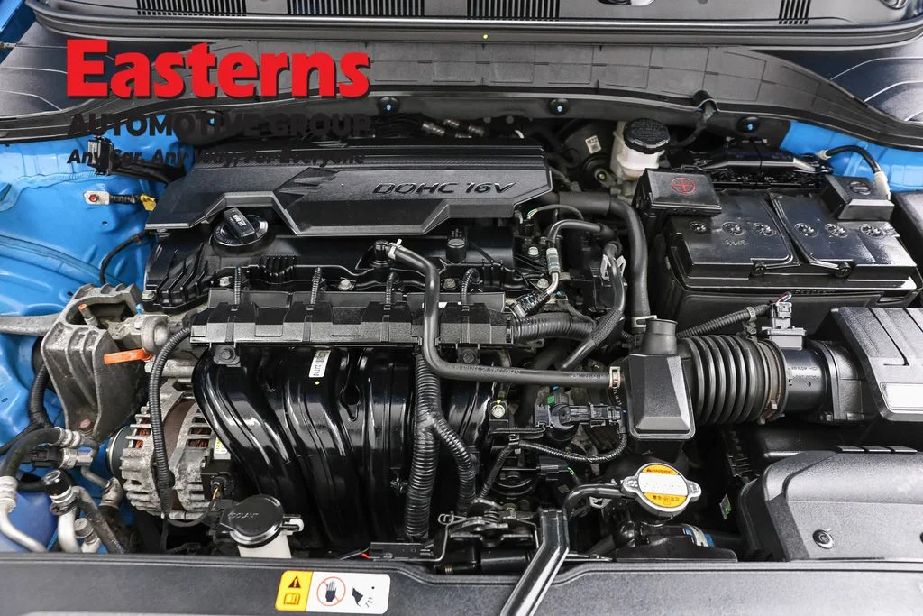 Used 2022 Blue Hyundai SEL image 7
