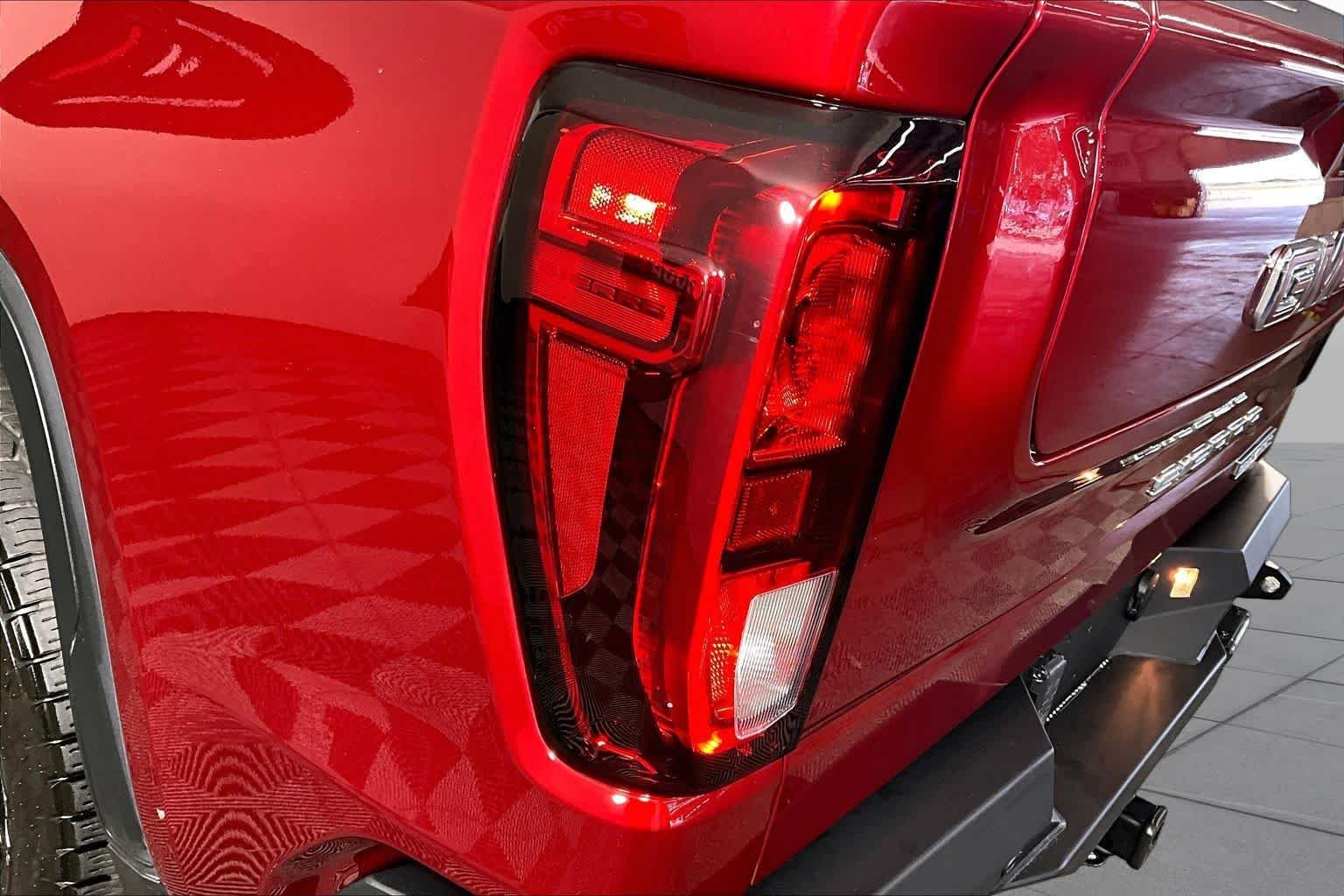 Used 2024 Volcanic Red Tintcoat GMC Elevation image 25