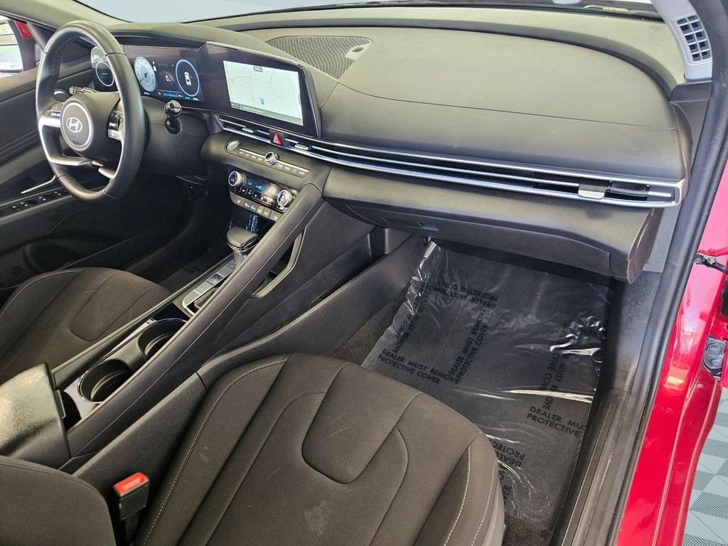 2024 Hyundai Elantra SEL - Photo 30