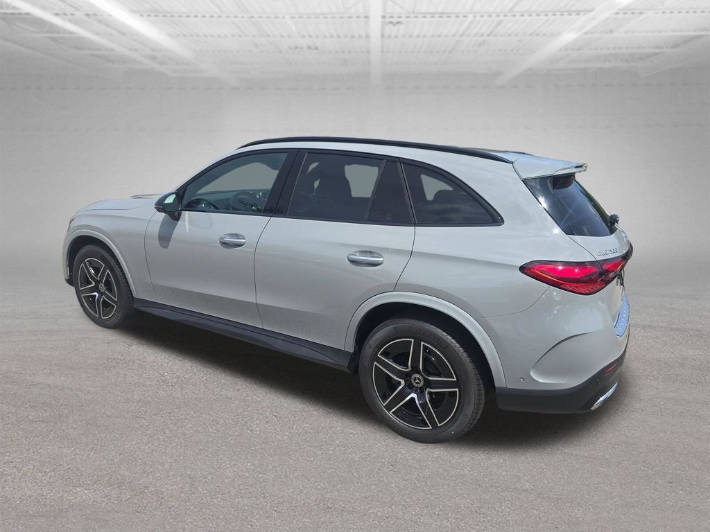 New 2026 MANUFAKTUR Alpine Grey Mercedes-Benz GLC 300 image 3