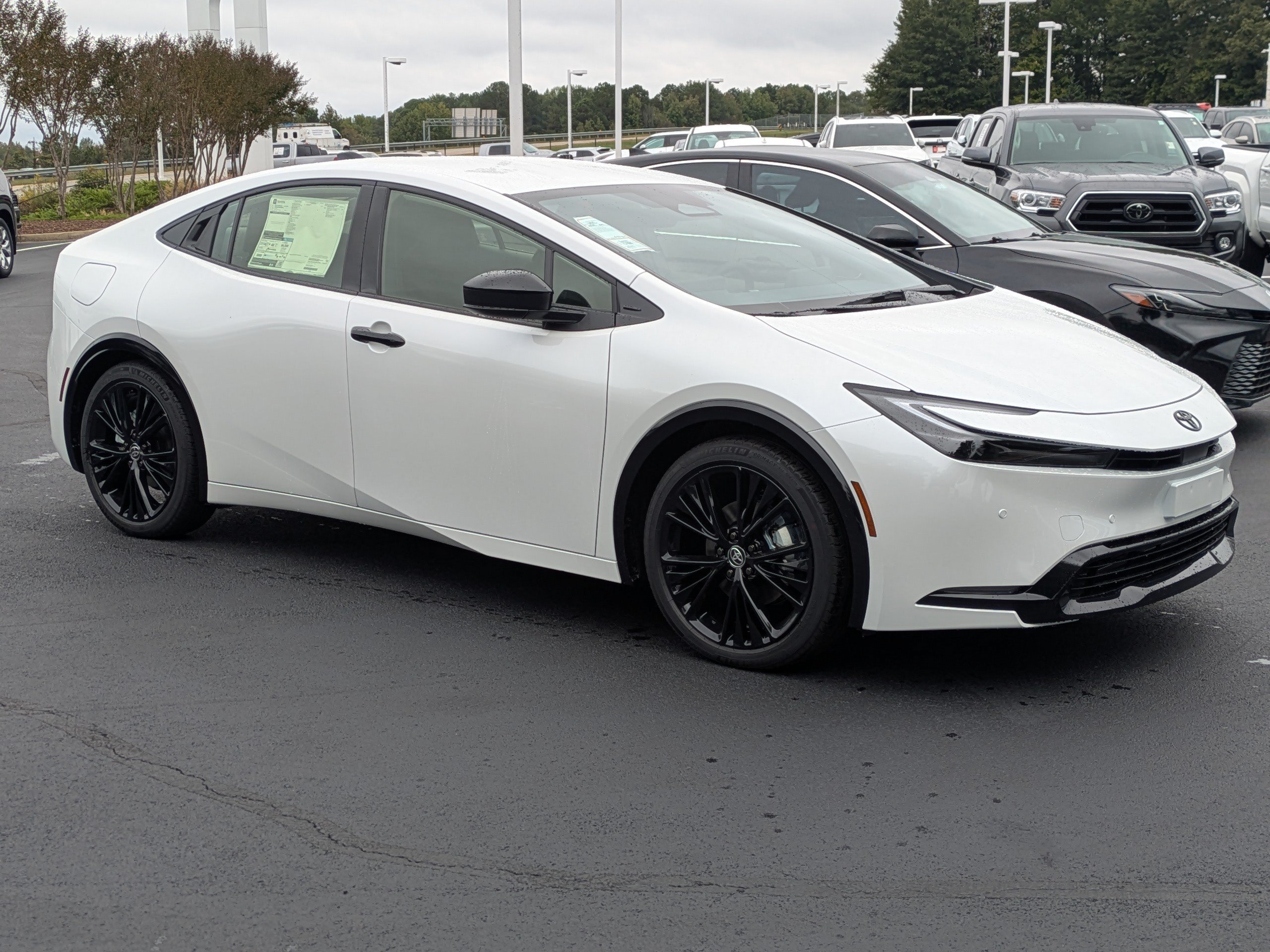 New 2026 Wind Chill Pearl Toyota Nightshade Edition image 2