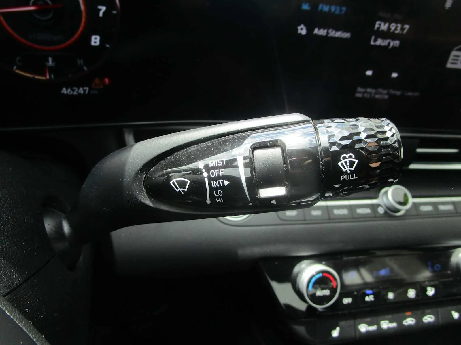 Certified Used 2024 Ecotronic Gray Hyundai Limited image 30