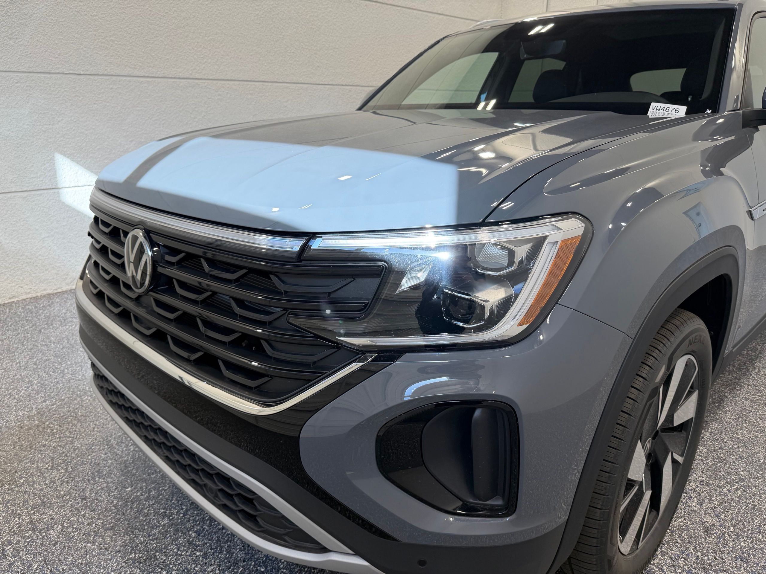 2026 Volkswagen Atlas Cross Sport SE w/Tech - Photo 15